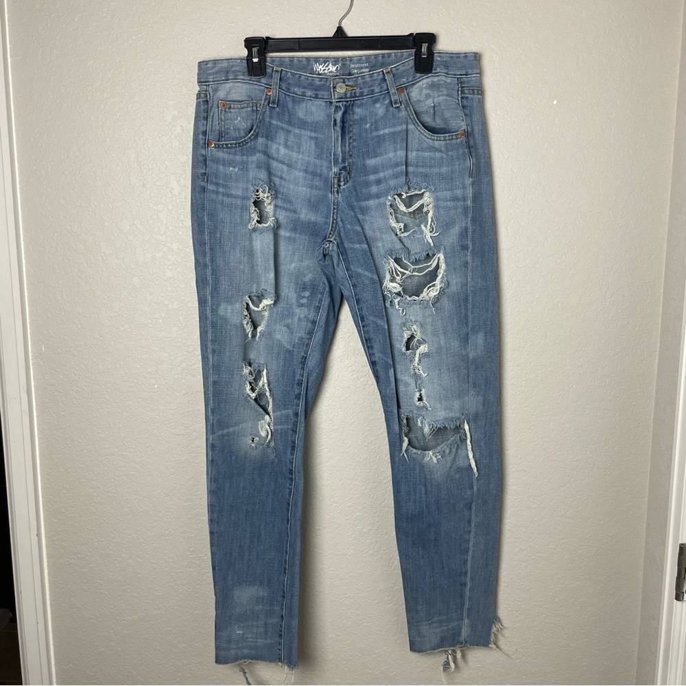 Mossimo Supply Co. Women's Distressed Boyfriend High Rise Jeans Size 12